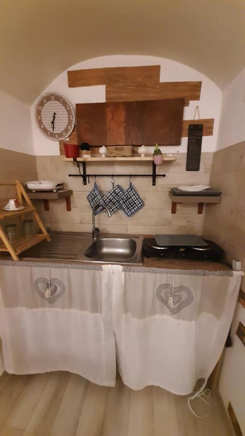 La Nicchia Del Borgo Apartment Taranto Exterior photo