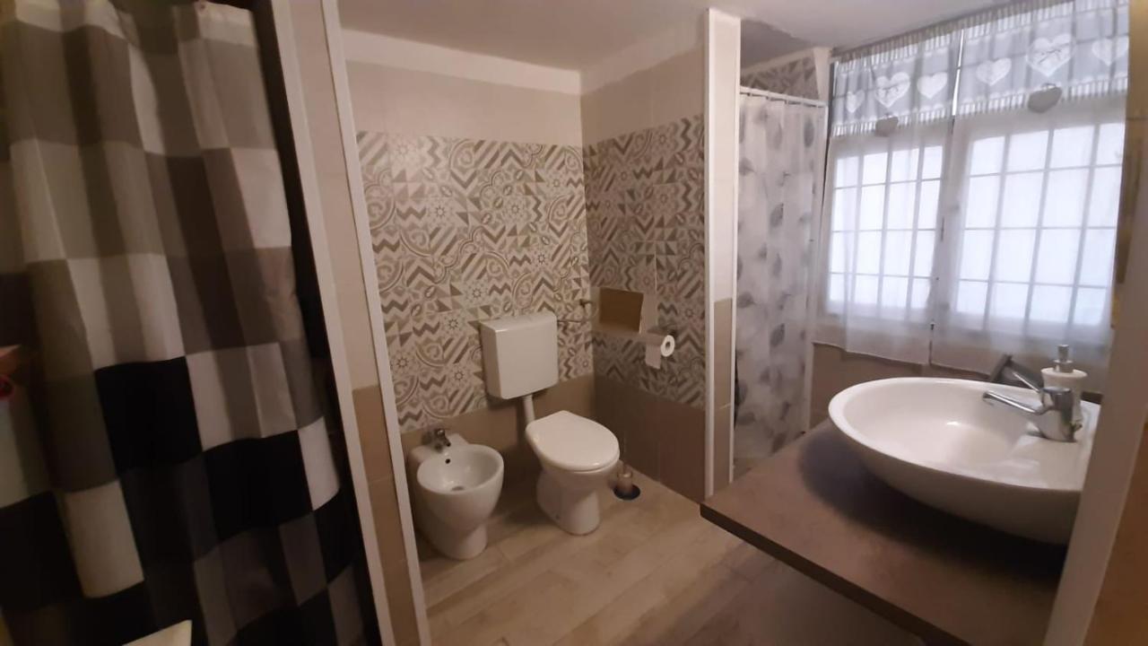 La Nicchia Del Borgo Apartment Taranto Exterior photo